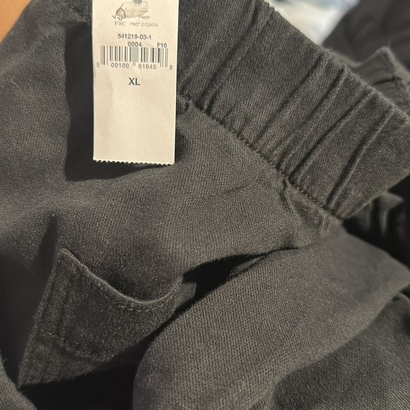 NWT! GAP Black Twill Cargo Pants - Multiple🩵 - Picture 7 of 9